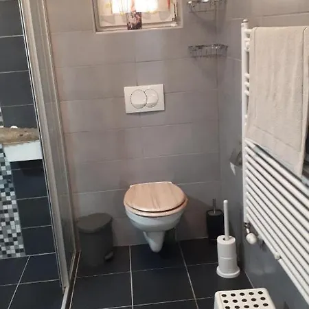 Pipacs Apartman