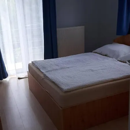 Pipacs Apartman * Zamárdi
