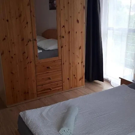 Pipacs Apartman