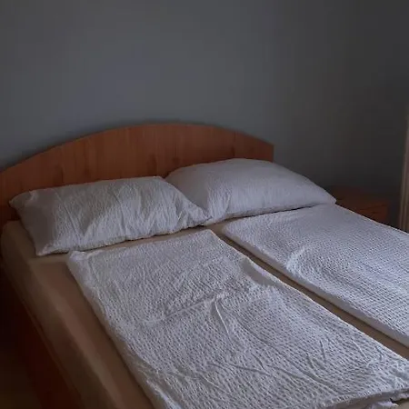 Apartman Pipacs Apartman *