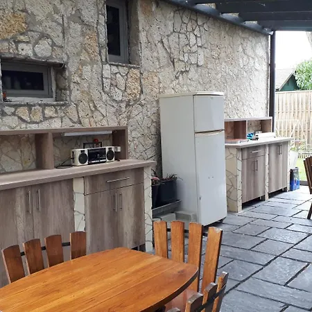 Pipacs Apartman Zamárdi